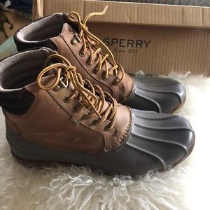 Sperry top-sider waterproof boots. Men’s 8
